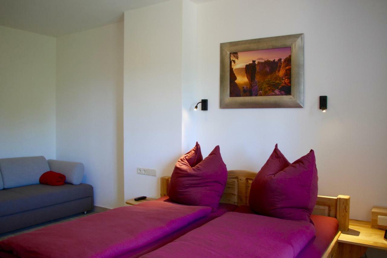Alter Gutshof Papstdorf Apartment ภายนอก รูปภาพ
