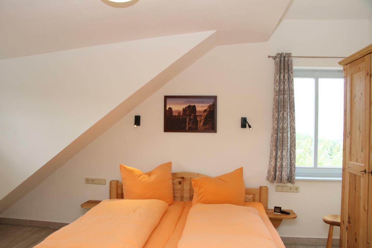 Alter Gutshof Papstdorf Apartment ภายนอก รูปภาพ